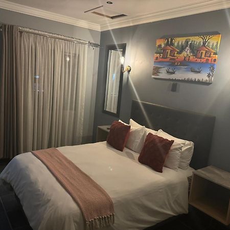 Kv Luxury Guest House Johannesburg Exterior foto