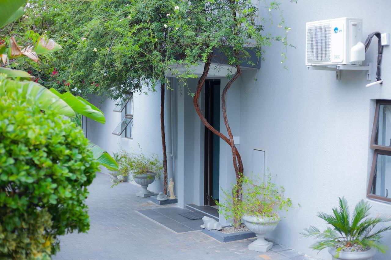 Kv Luxury Guest House Johannesburg Exterior foto